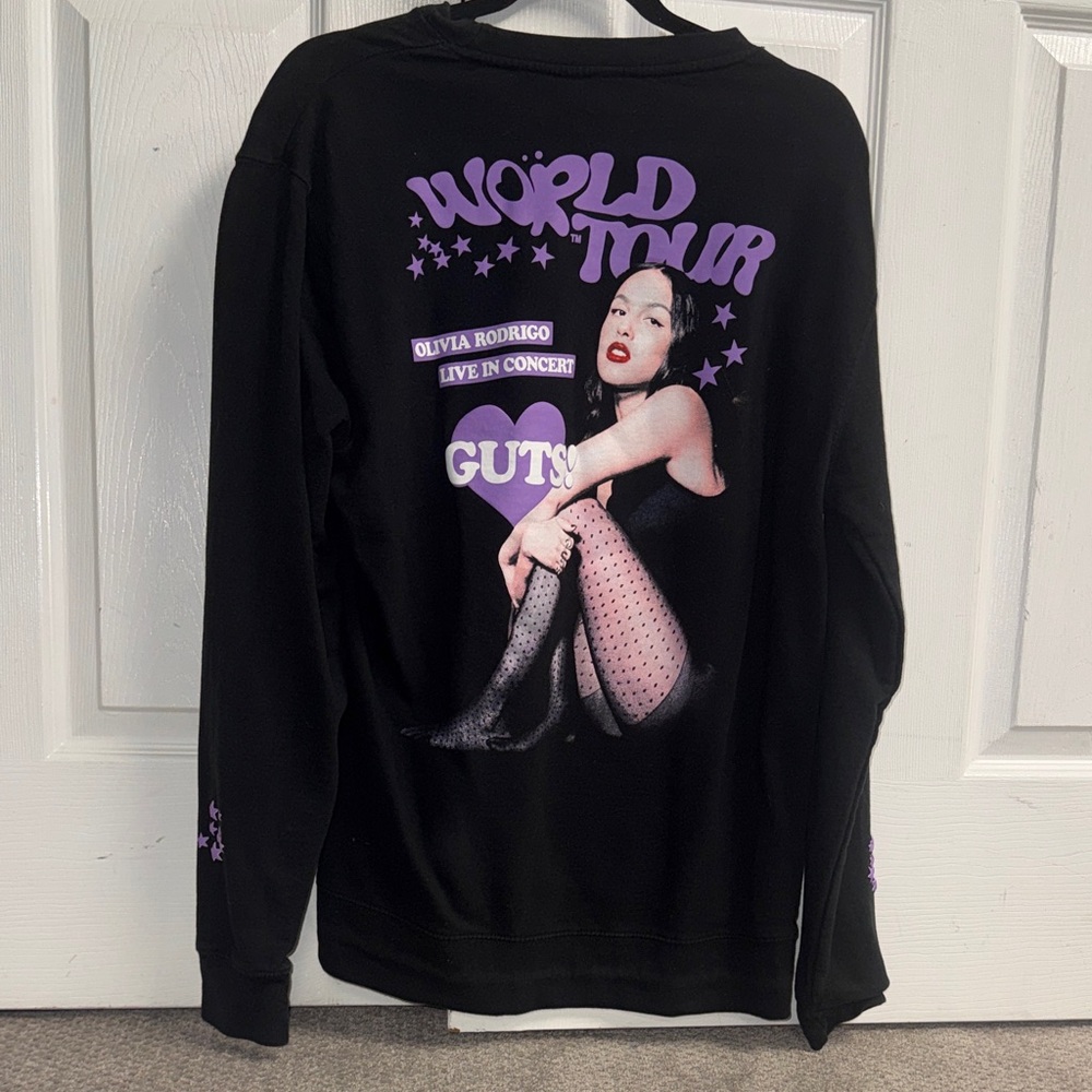 Guts Tour Olivia Rodrigo Black Crewneck Size Large